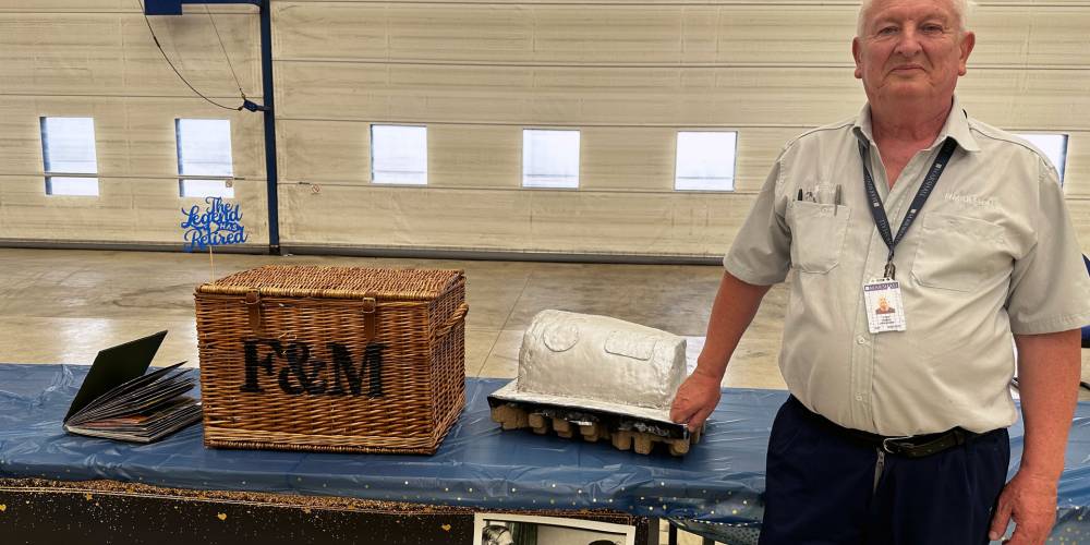 Marshall legend Robin Lipscombe downs tools after 53 years