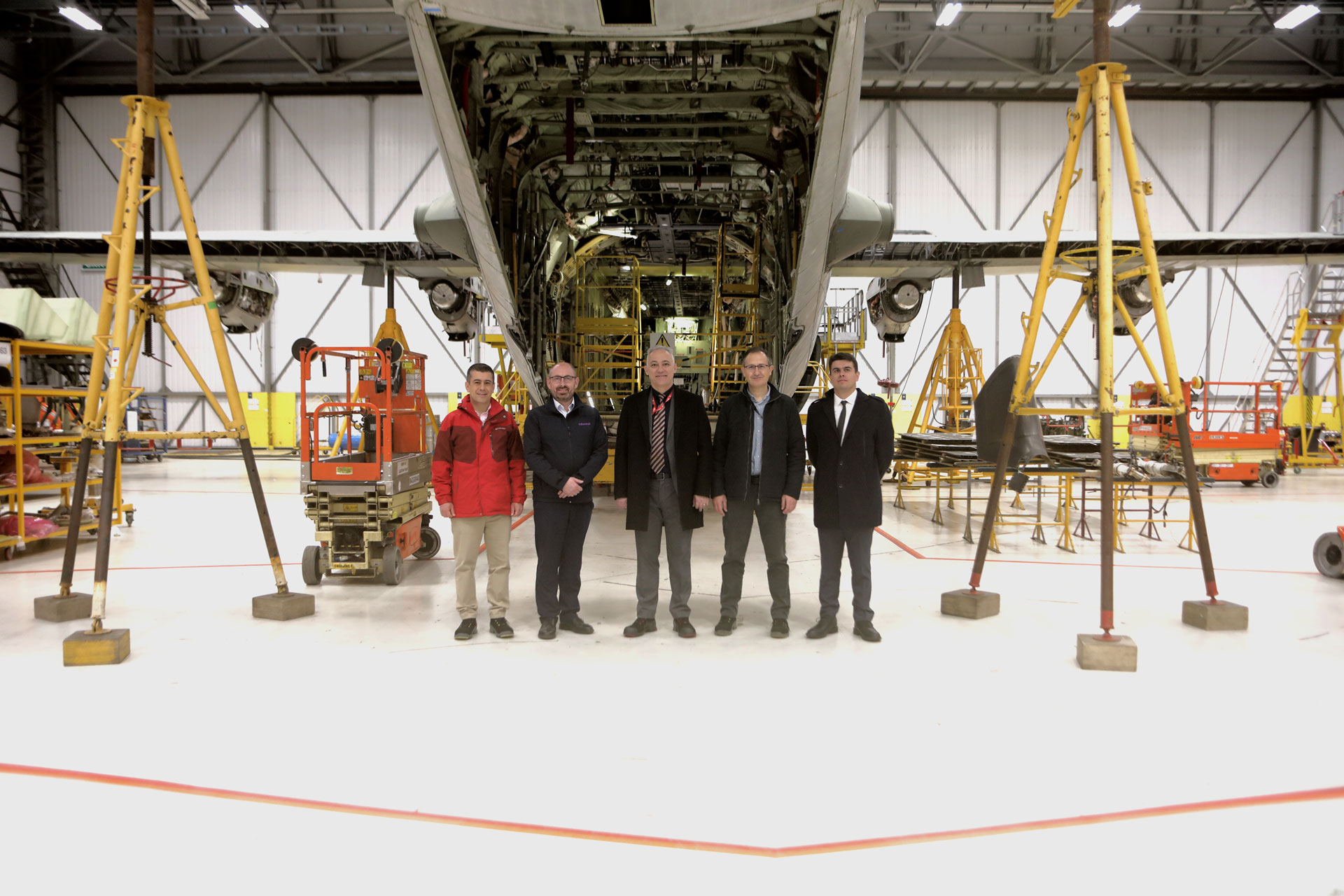 left to right: Lieutenant Colonel Fazil Sönmez, Andrew Smith (Head of MRO Programmes, Marshall Aerospace), Brigadier General Volkan Ersun Acar, Colonel Mustafa Erbay, Lieutenant Colonel Halis Can Polat